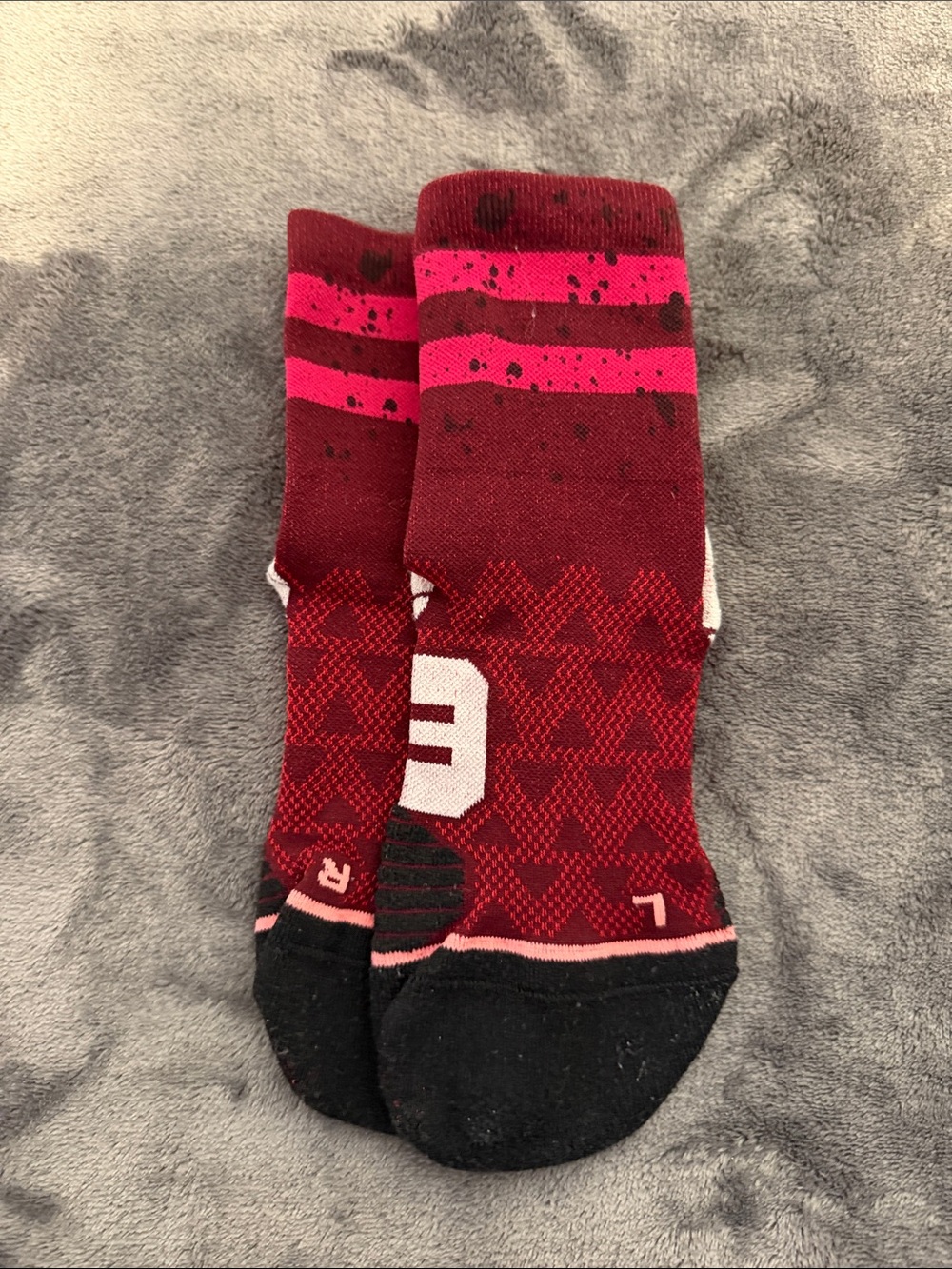 STANCE Men's Athletic Crew Running Socks in Burgundy and Pink